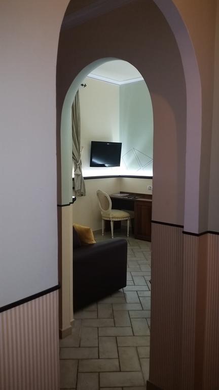 Hotel Villa Degli Angeli Кастель-Гандольфо Экстерьер фото